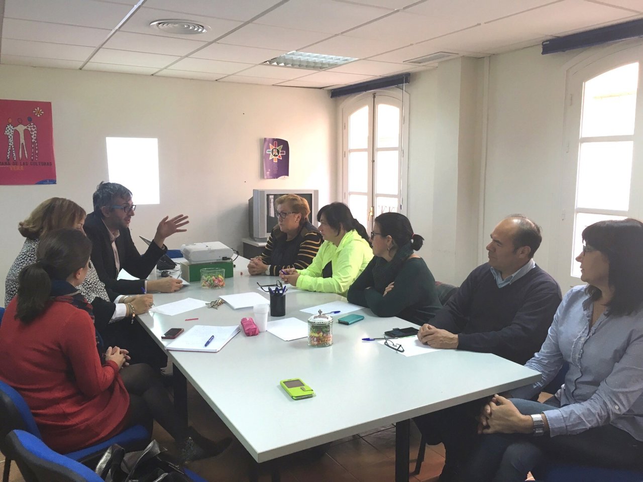 Sobre la mesa de trabajo, temas sociales para la Estrategia Eidus