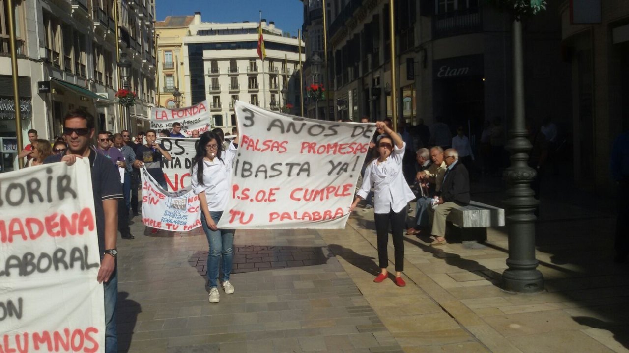 Fonda cónsula manifestación málaga consorcios