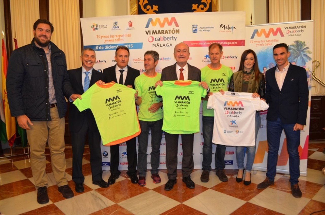 De la Torre, Martín Fiz, Abel Antón en VI Maratón Cabberty Málaga