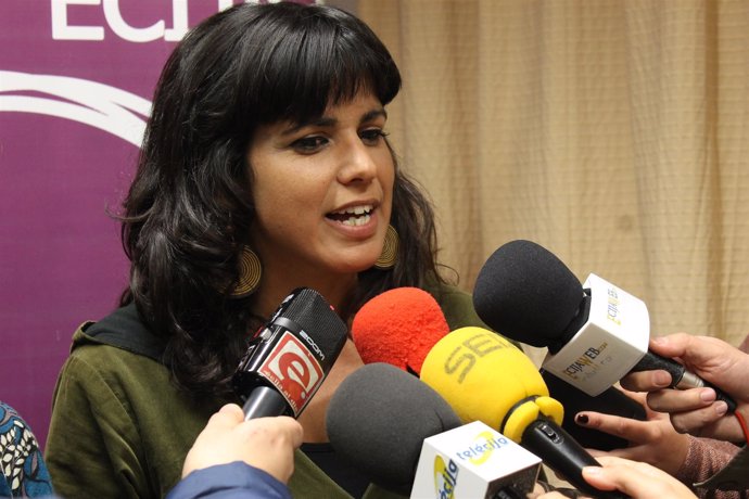 La líder de Podemos Andalucía, Teresa Rodríguez, en Écija