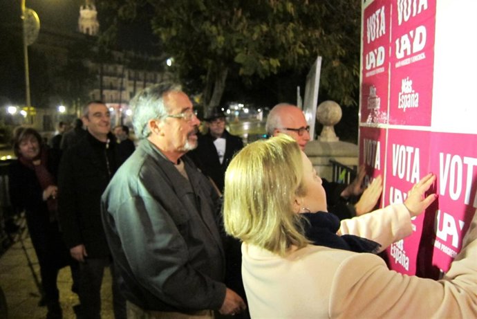Pegada de carteles UPyD