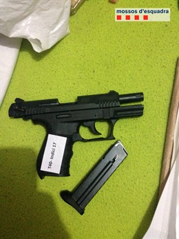 Caen 10 clanes que traficaban en la Mina y el Besòs