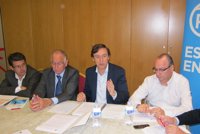 Hernando (PP): "No se elige a un actor de culebrón, sino al presidente"