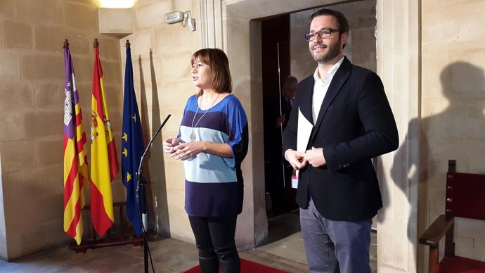 Armengol e Hila explicando los acuerdos por la Ley de Capitalidad