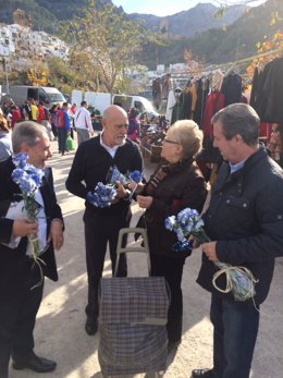 El candidato al Senado del PP de Jaén Gabino Puche, en Cazorla