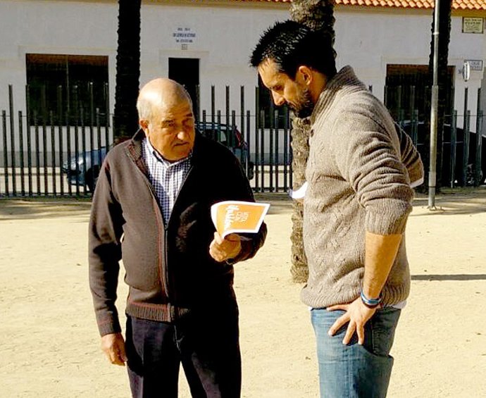Ciudadanos (C's) informa de sus propuestas en Trigueros (Huelva)
