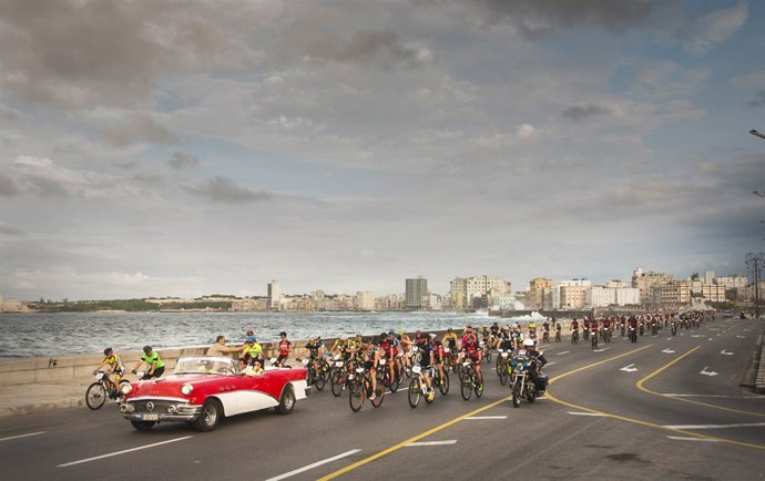 La Habana da la bienvenida a la Titan Tropic by Gaes