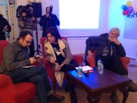 Beiras advierte de que el cambio tras el 20D pasa por "romper" con la monarquía