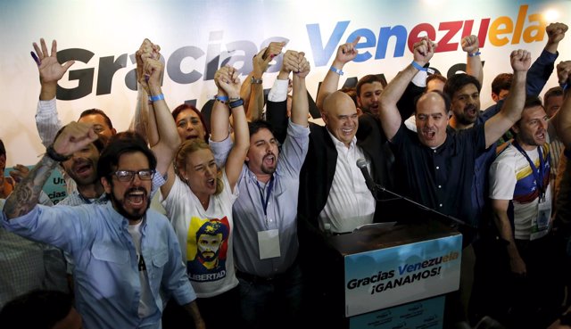 Maduro pierde el control de la Asamblea Nacional