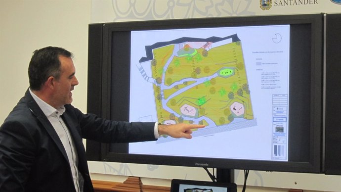 El concejal de Medio Ambiente presenta el proyecto del parque de Menéndez Pelayo