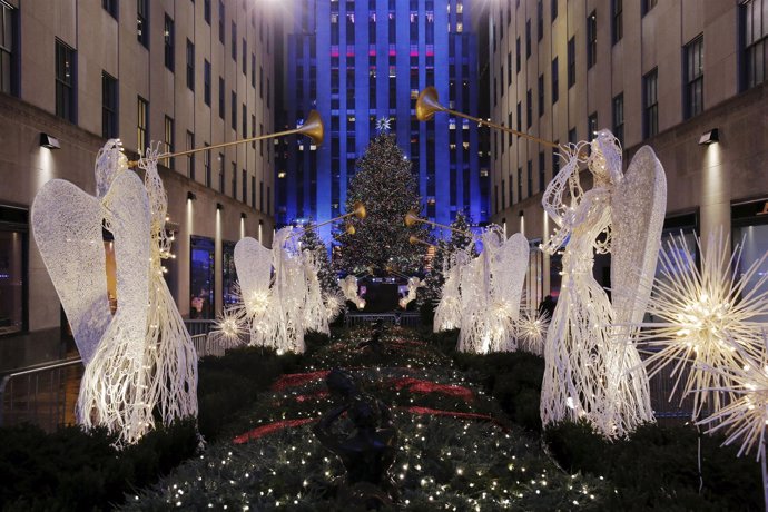 Holiday lights shine on the 83rd Rockefeller Center Christmas tree at Rockefelle