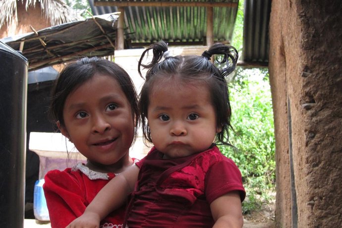 Niñas en una comunidad de Chiquimula, Guatemala