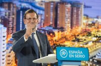 Rajoy, ante un pacto PSOE-C's-Podemos: "Que los españoles sepan lo que se está preparando"