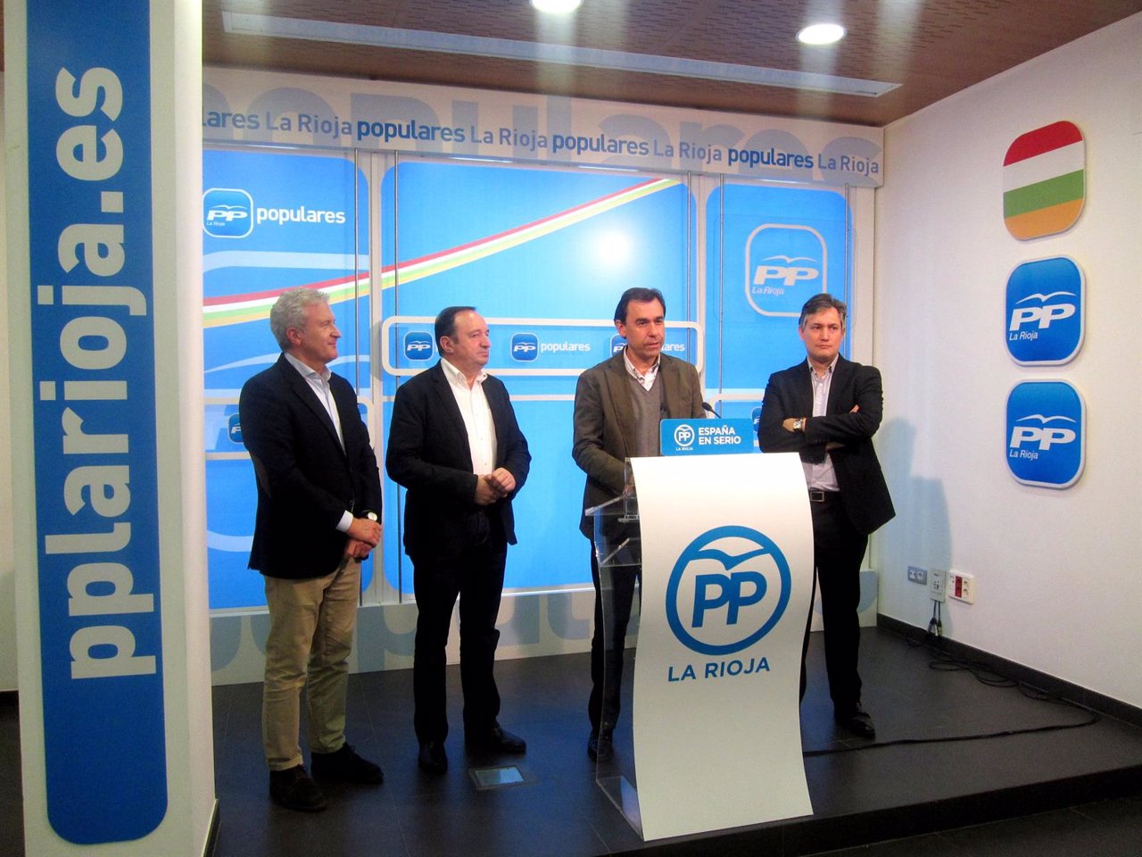 Maíllo, con Sanz, Del Río y Pérez Pastor, en la rueda de prensa 