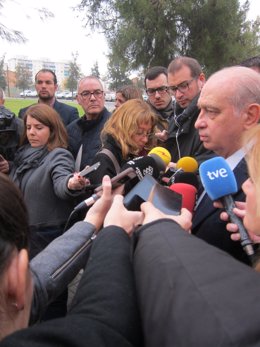 El ministro de Interior y candidato por Barcelona a las elecciones, J.Fdez.Diaz