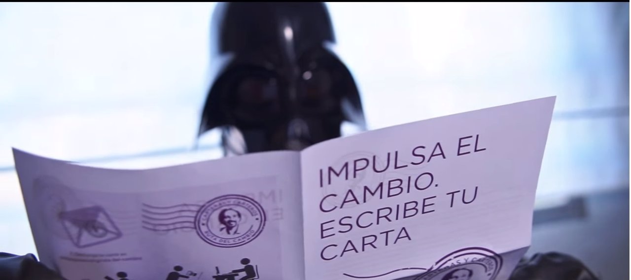 Darth Vader protagoniza un vídeo de Podemos