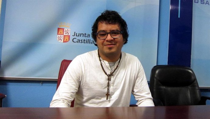 El joven beneficiario del primer trasplante de cara en Salamanca