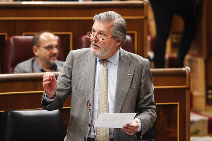 Íñigo Méndez de Vigo,ministro de Educación