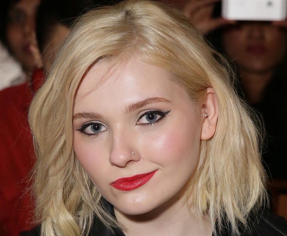  Abigail Breslin 