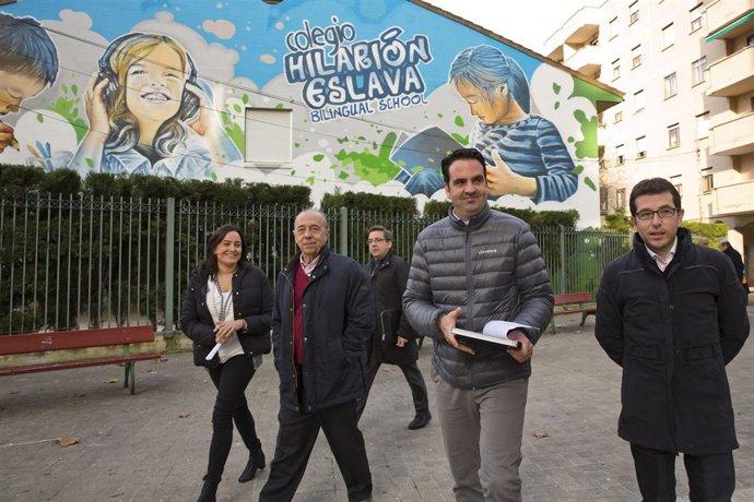 Iñigo Alli con candidatos de UPN-PP.