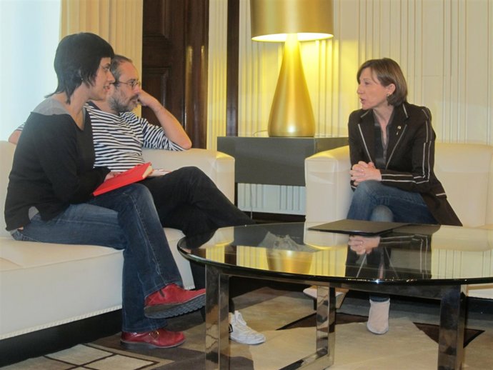 Carme Forcadell (pta.Parlament) Antonio Baños, Anna Gabriel (CUP)