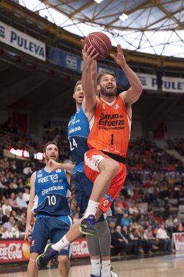 Jon Stefansson (Valencia Basket)