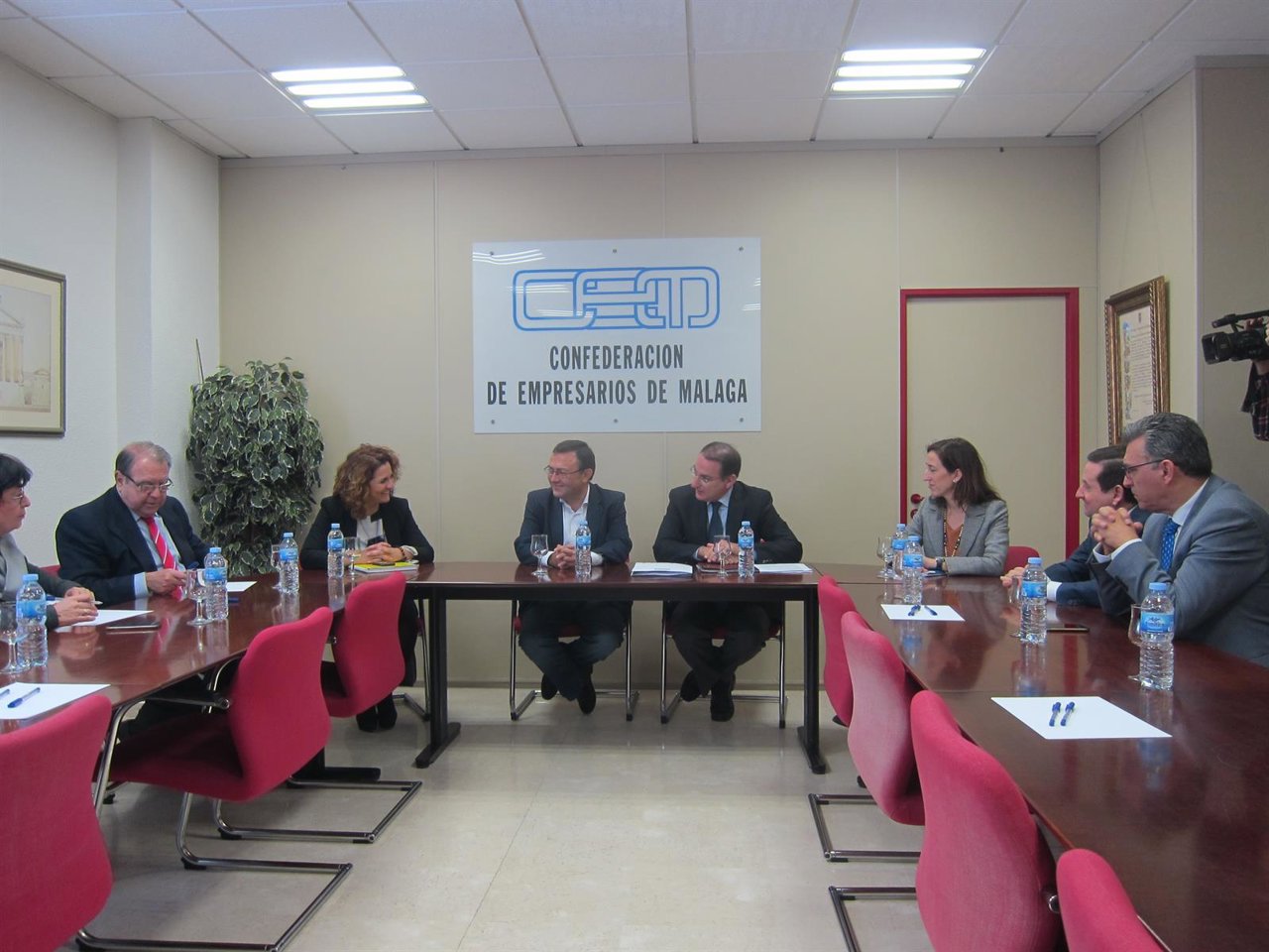 Heredia en una reunión en la CEM