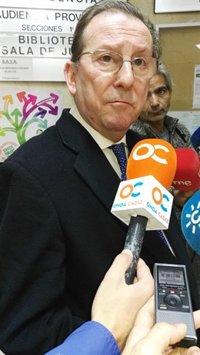 De Llera, "muy interesado" en implantar la Ciudad de Justicia en Altadis