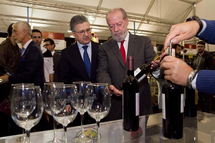 Villalobos inaugura la Feria Gastronomía y Artesanía