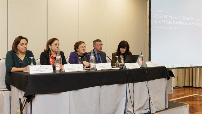 La consejera de Sanidad en las jornadas sobre el SNS