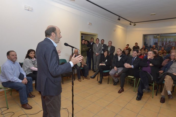 Alfredo Pérez Rubalcaba, en Segovia. 