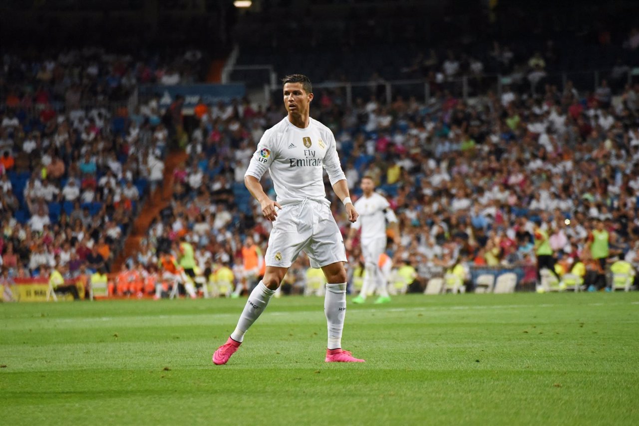 Cristiano Ronaldo,  Trofeo Santiago Bernabéu 2015( R.Madrid-Galatasaray)