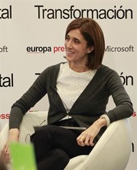 Pilar López (Microsoft) dice que "el mundo mira a la banca española" como líder en digitalización