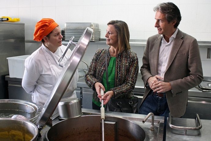 Ana Madrazo e Íñigo de la Serna en el Centro Princesa Letizia