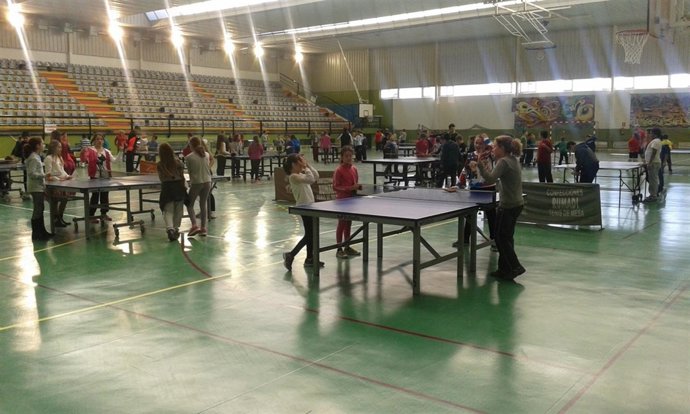 La Diputación promociona el tenis de mesa en Huércal de Almería.