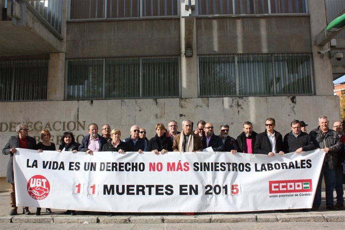 Concentración por el accidente laboral mortal en Posadas