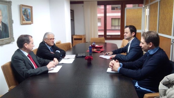 C's se reúne con CECE