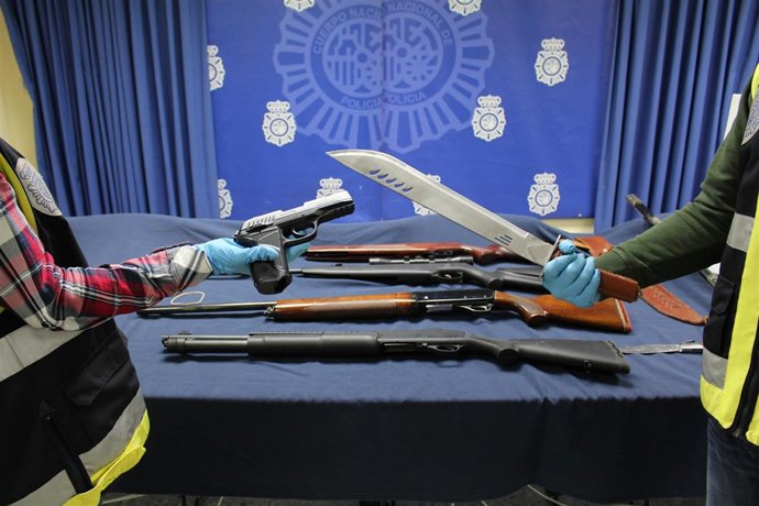Armas intervenidas por la Policía Nacional en una macroperación en Sevilla