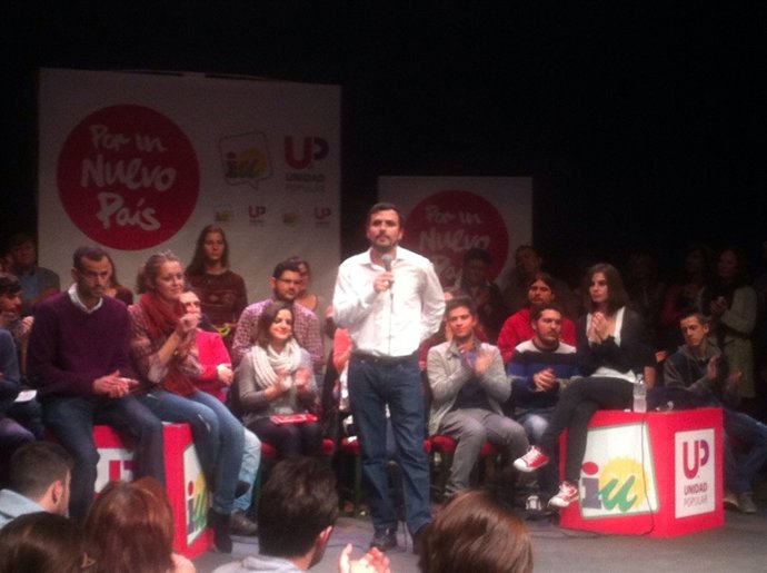 Alberto Garzón, en un acto electoral en Sevilla