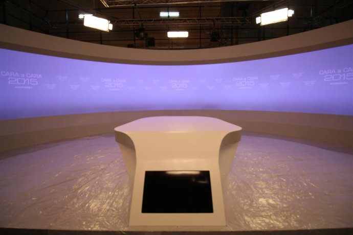 Plató del 'Cara a Cara 2015'