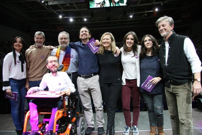 Podemos en el mitin de Zaragoza