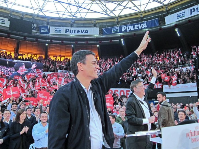 Pedro Sánchez  con Ximo Puig