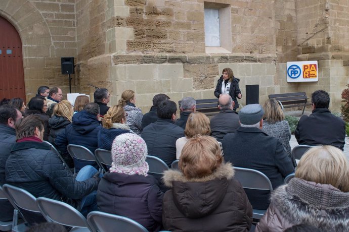 Ana Alós en el acto en Poleñino.