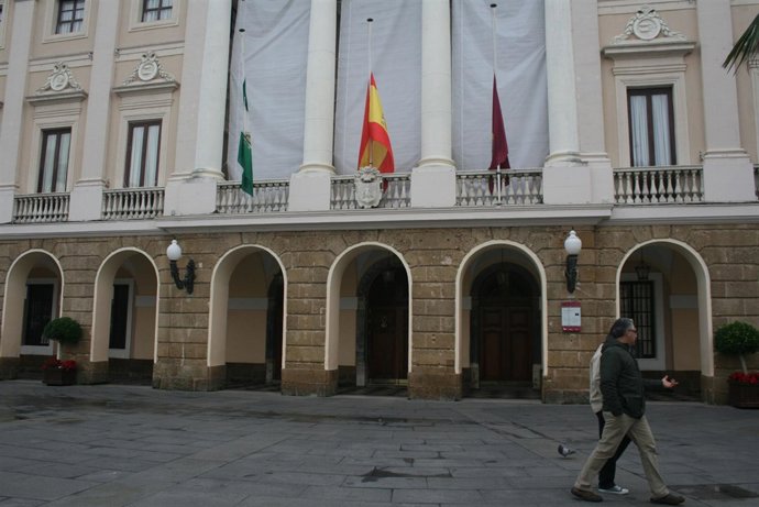 Banderas del Ayuntamiento de Cádiz