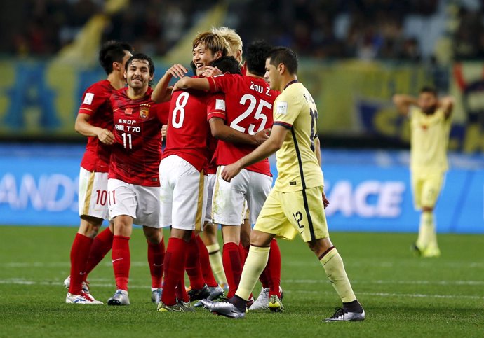 El Guangzhou de Scolari y Robinho, rival del Barça en la semifinales