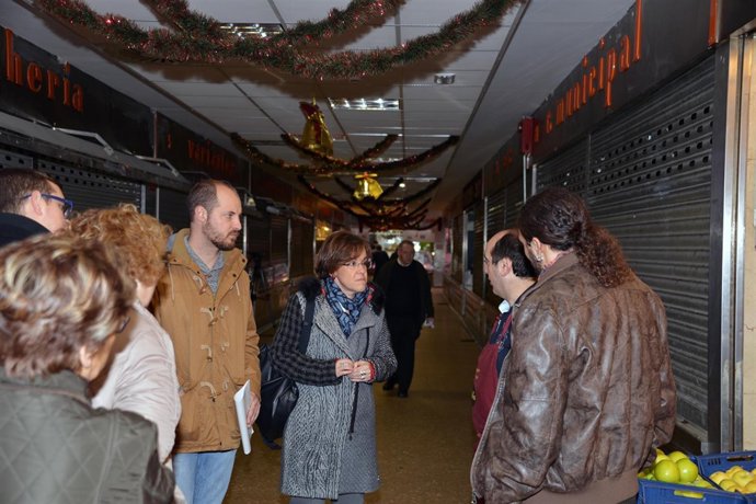 Causapié visita el mercado de Orcasur                   