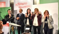 Susana Díaz llama a votar masivamente y "reventar encuestas"