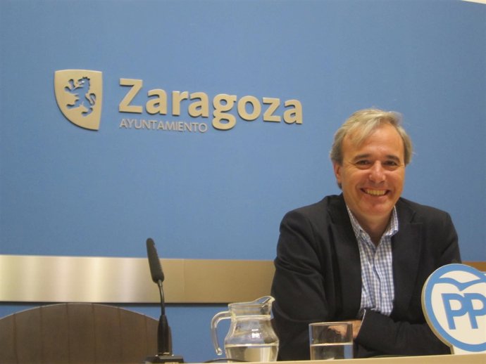 El protavoz adjunto del PP, Jorge Azcón
