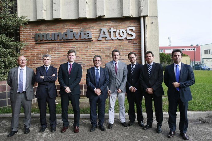 Revilla visita ATOS