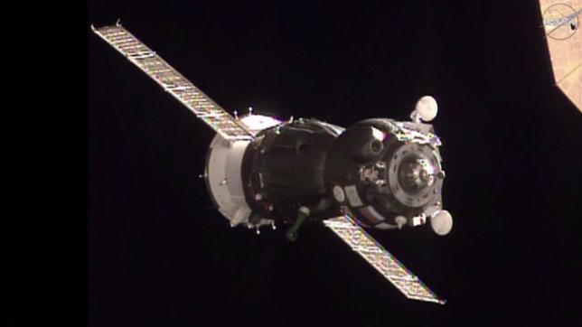 La Soyuz TMA-19M se acerca a la Estación Espacial